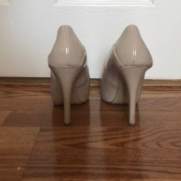 Guess High Heels - Picture 2 of 3